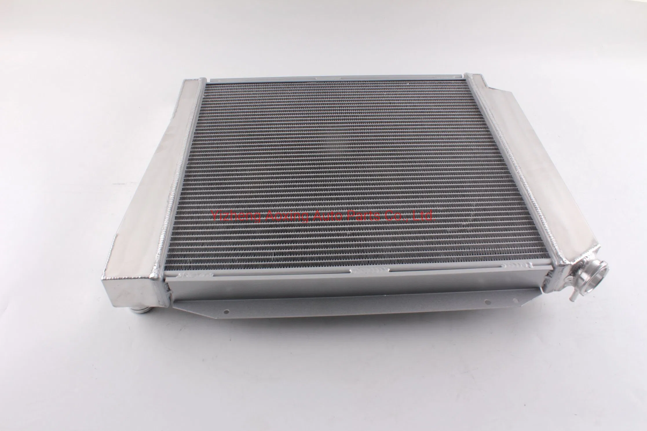 Auto Air Conditioning Parts for 1966- 1977 Ford Bronco Roadster Wagon L6 V8 Auto Radiator