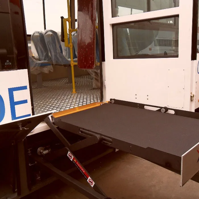 CE Hydraulic Wheelchair Lifts for Bus Uvl-1300II