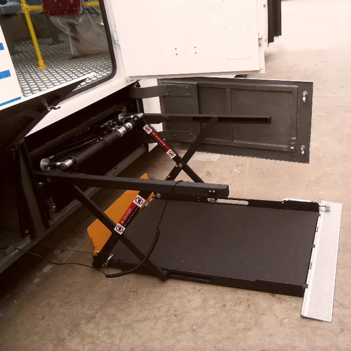 CE Hydraulic Wheelchair Lifts for Bus Uvl-1300II