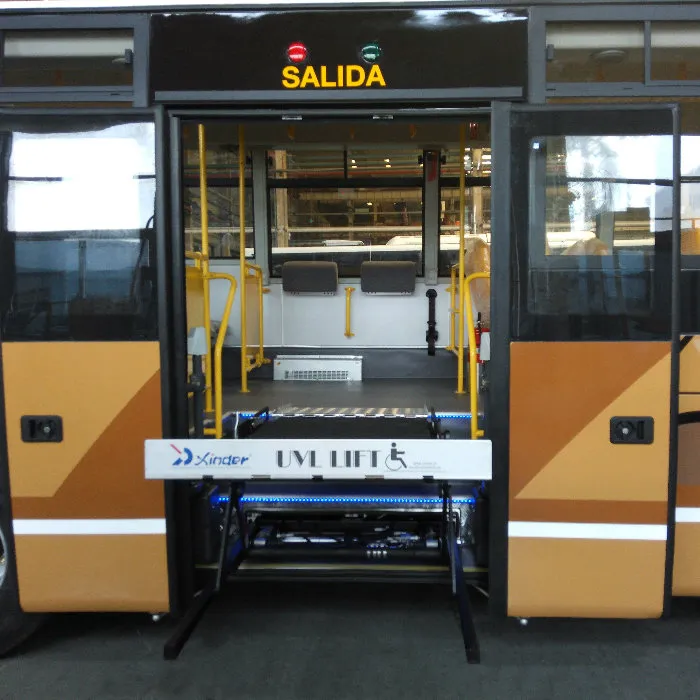 China Ce Certified Hydraulic Wheelchair Lift for Bus with Capacity 300kg